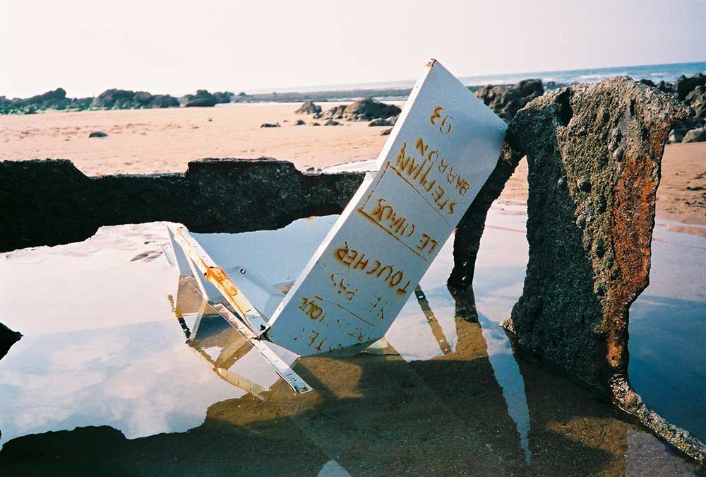 chaos_07_horiz_W